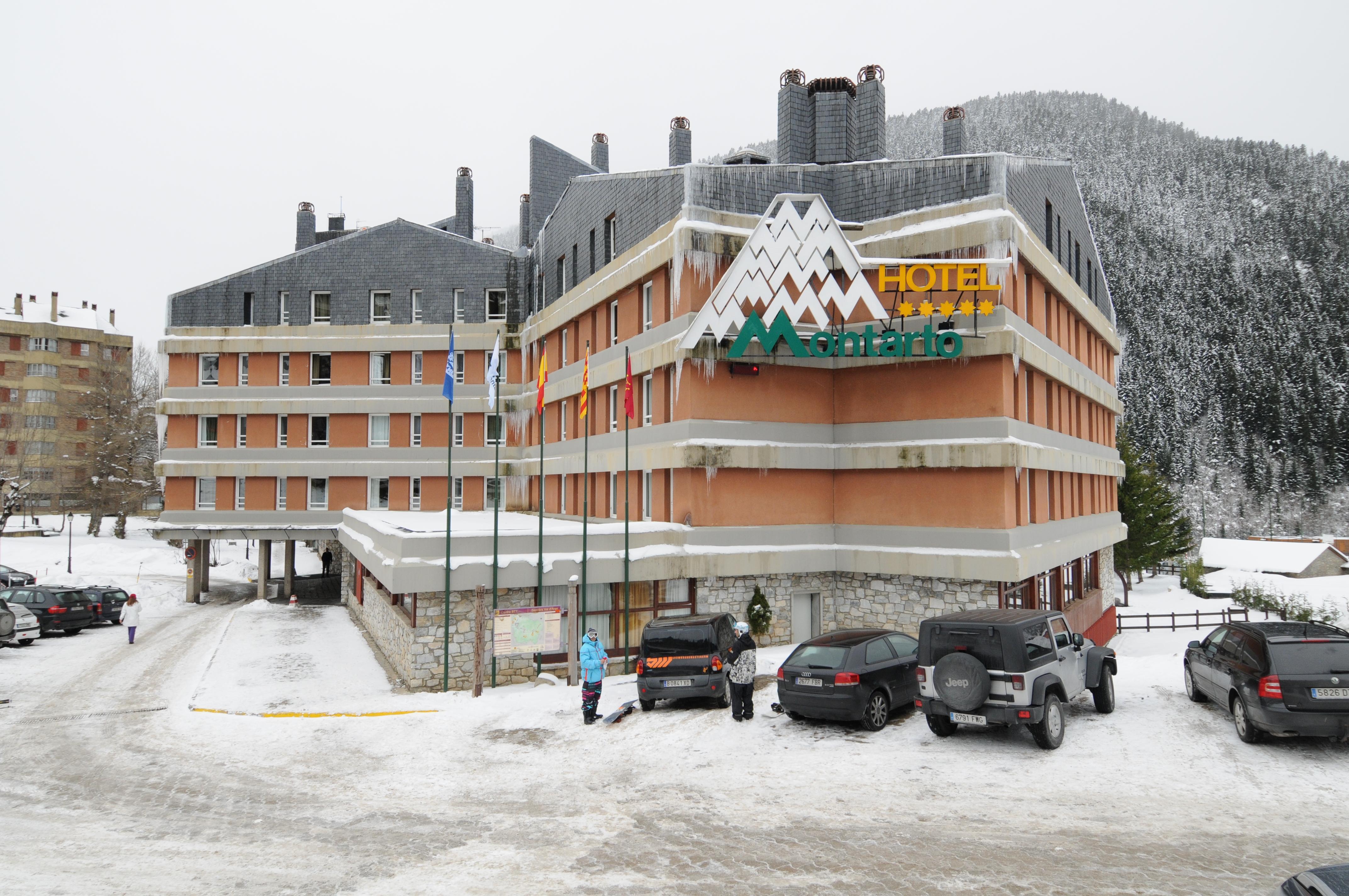 Hotel Montarto Baqueira Beret Kültér fotó