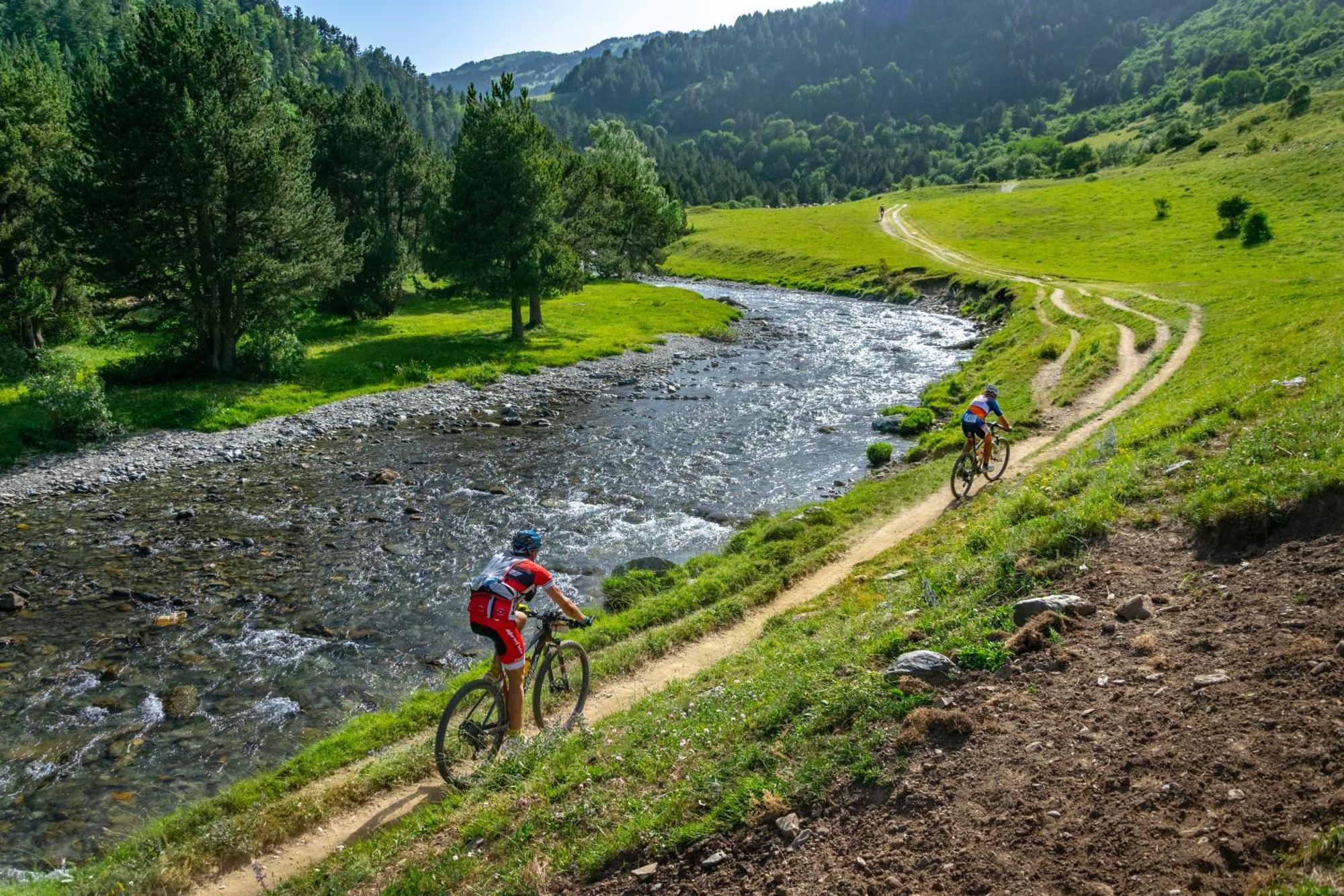 Hotel Montarto Baqueira Beret Kültér fotó